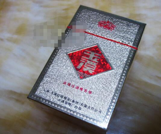 正品大伯爵香烟多少钱-正品大伯爵香烟多少钱一包