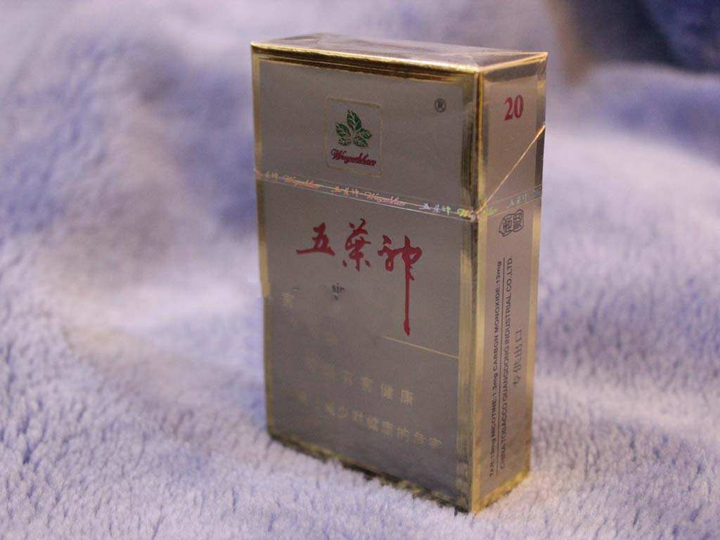 回收高档香烟名酒——市场解析与批发信息