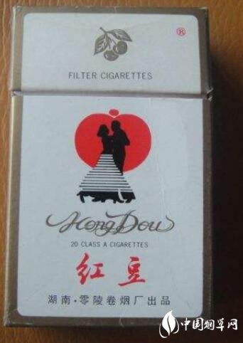 揭秘四种奇葩爆珠香烟，价格背后的秘密与烟民评论